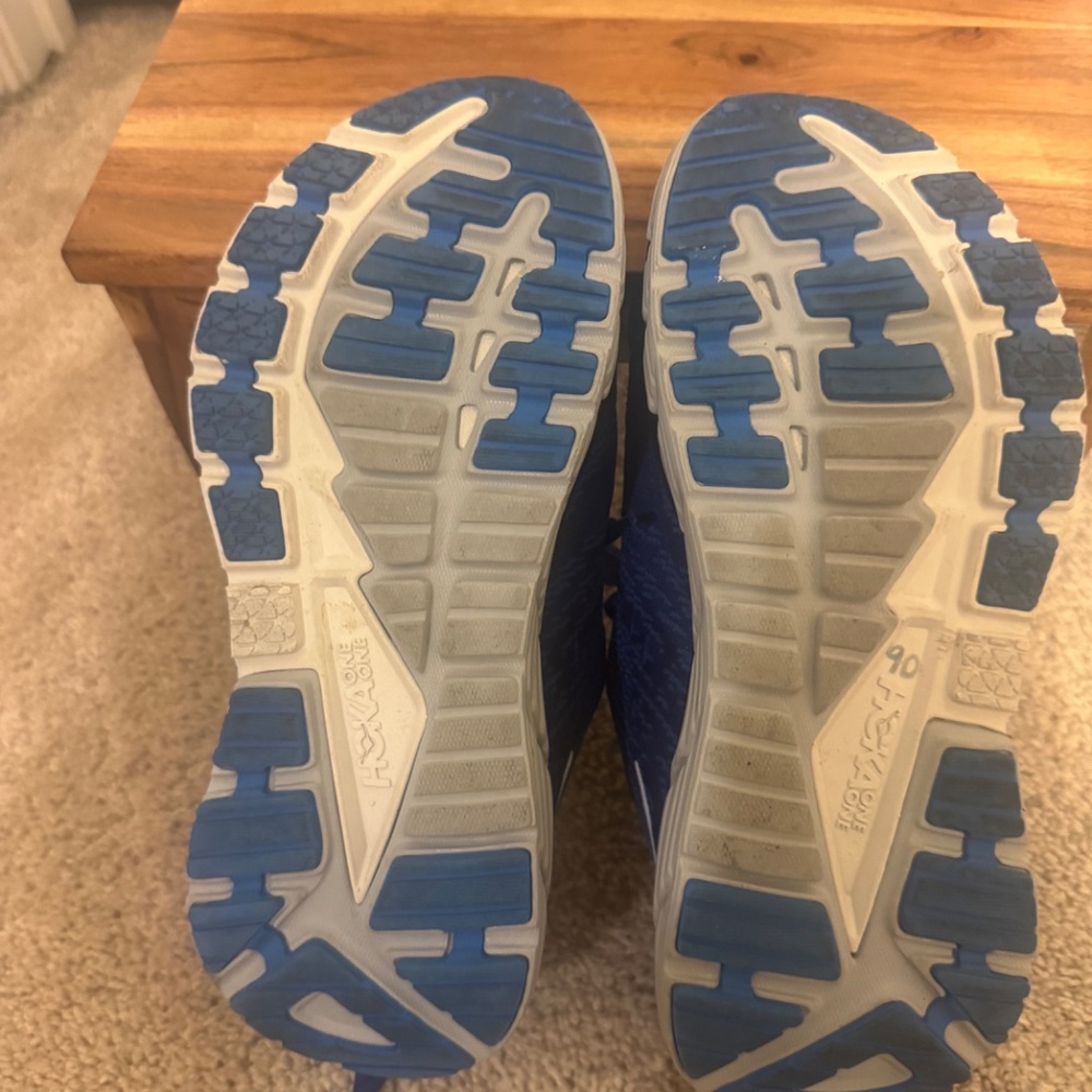 Hoka Men size 8.5 D - Picture 4 of 4